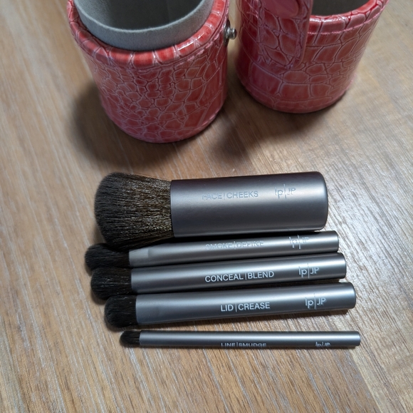 Jenny Patinkin Petite Brush Set - Picture 3 of 10